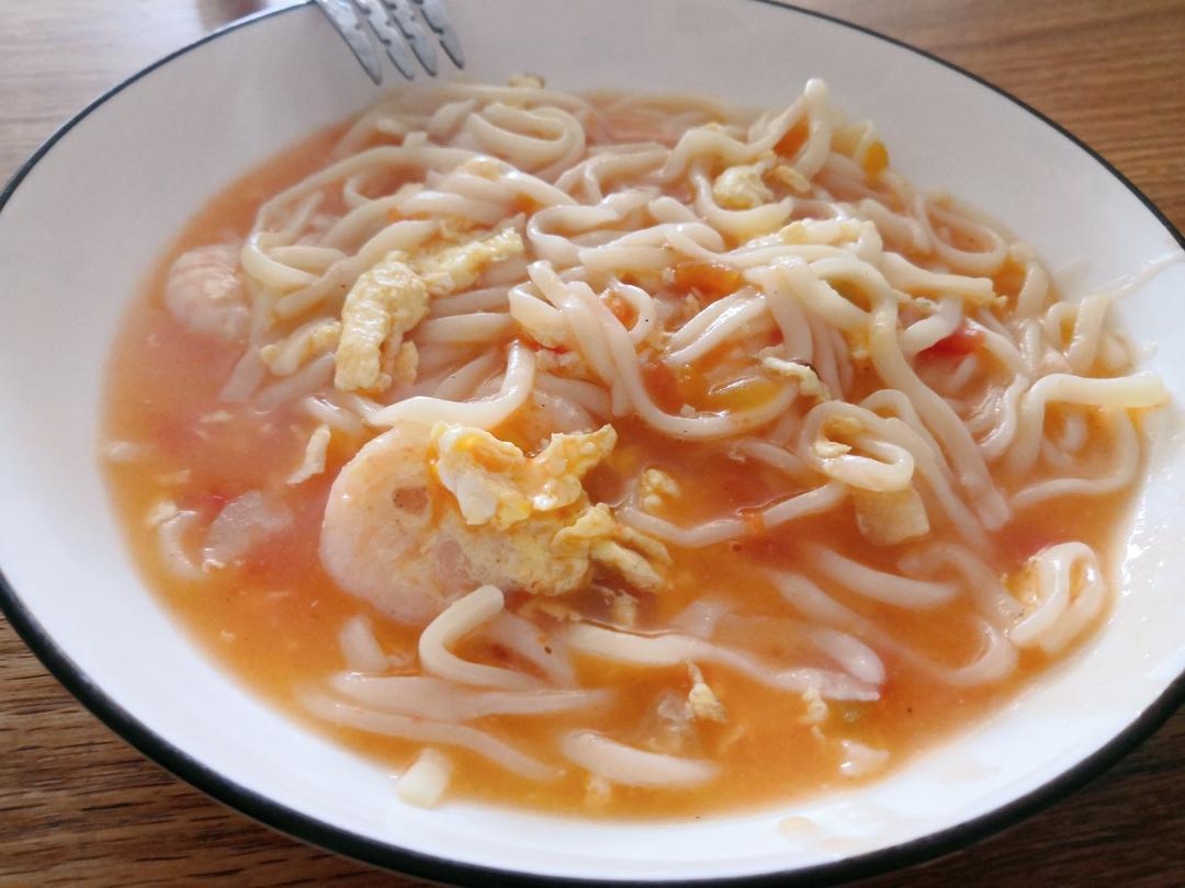 特浓番茄焖虾仁蛋蛋碎虾子面【健康一锅端】