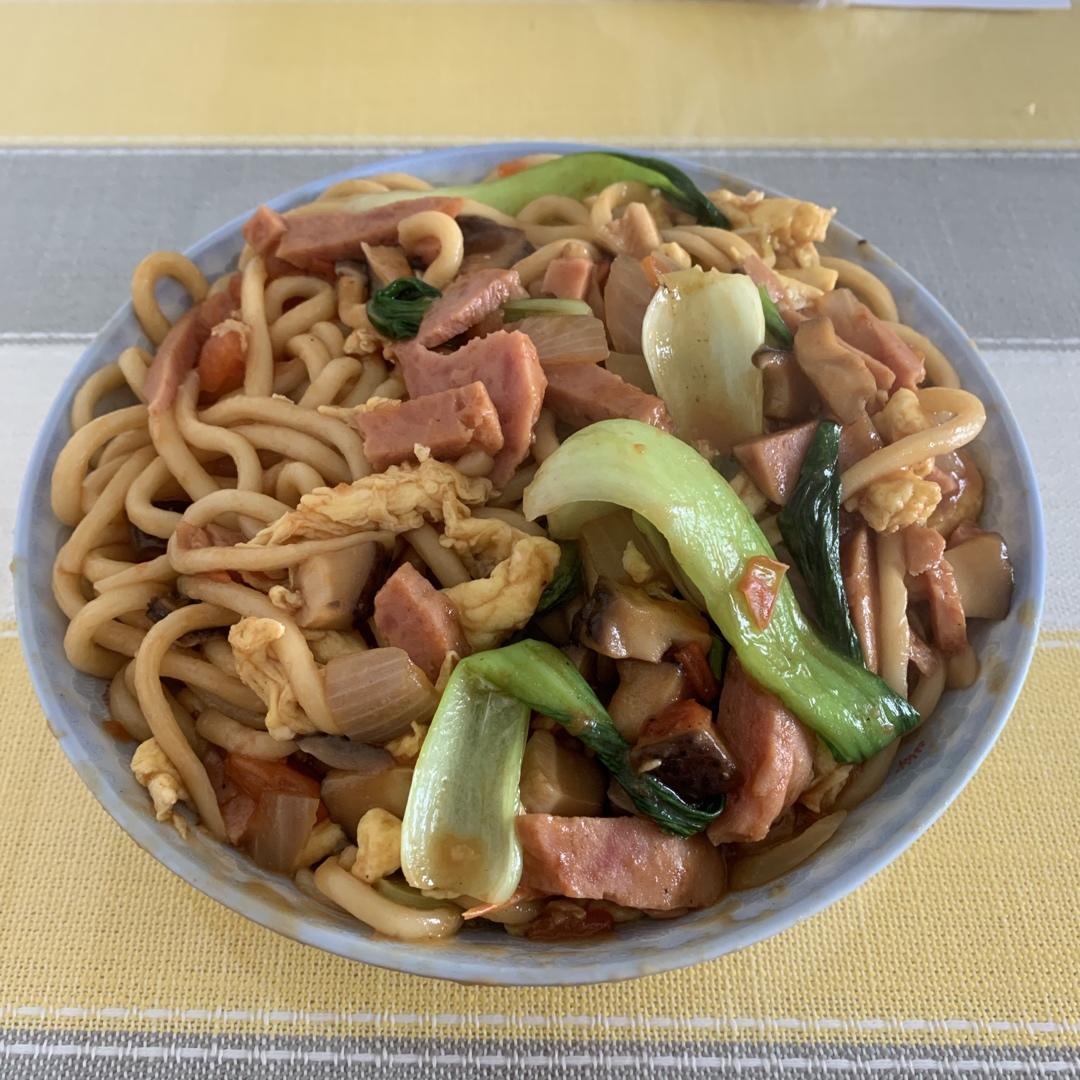 🍜最简单最好吃的家常炒面
