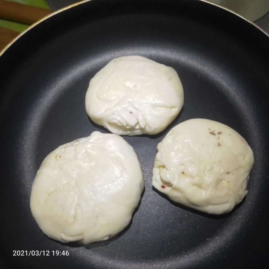 发面牛舌饼