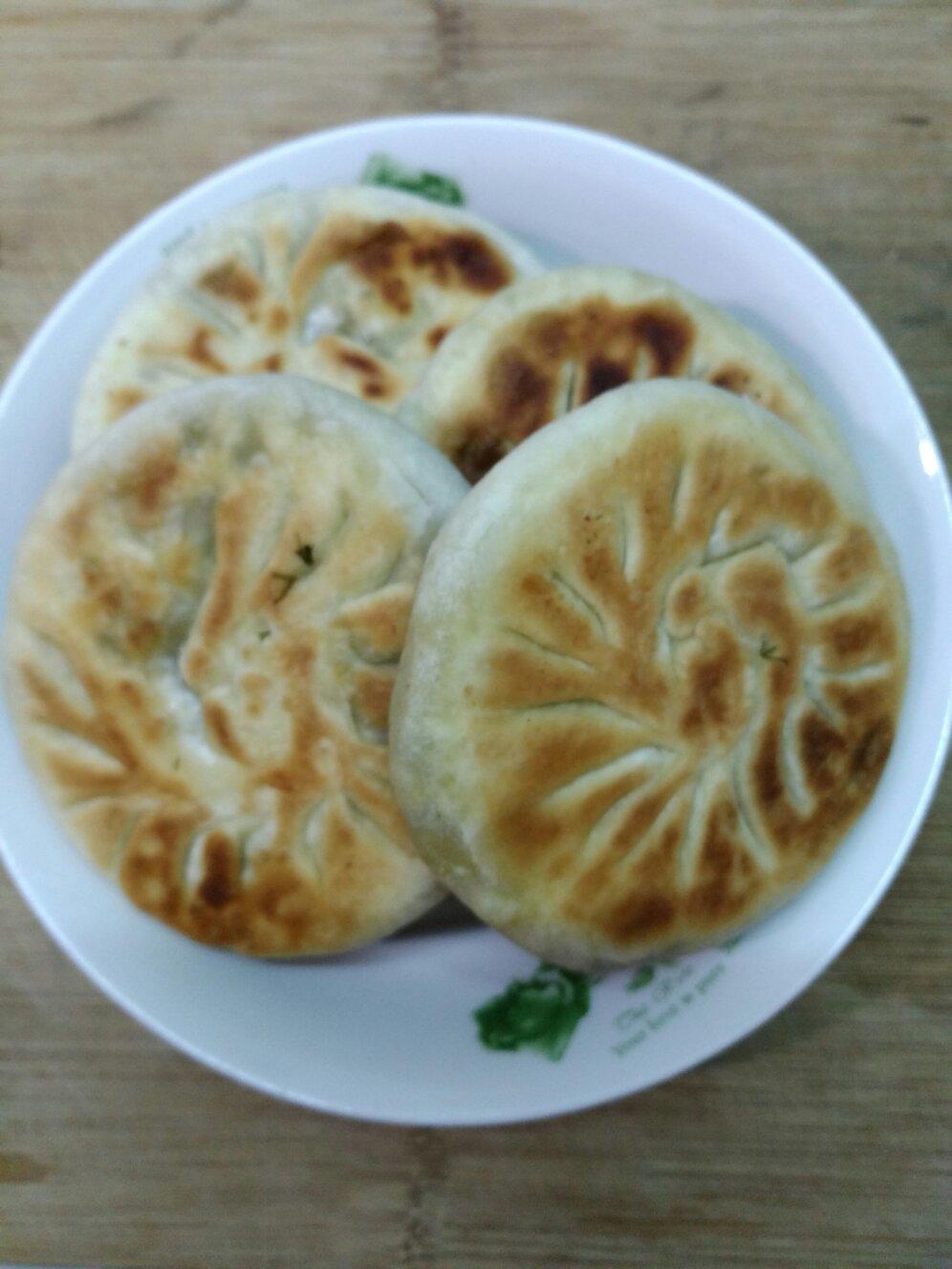 茴香鸡蛋馅饼
