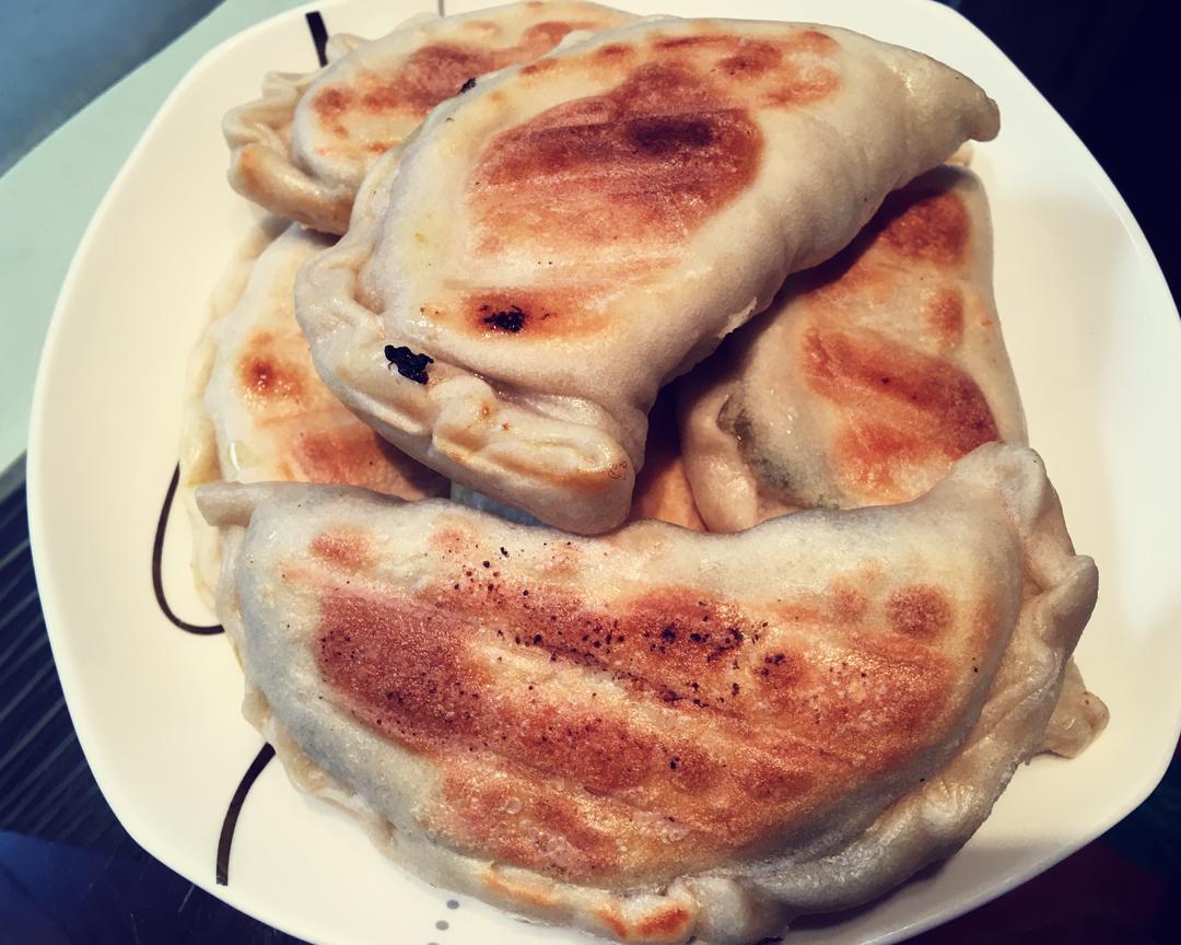 韭菜盒子的做法