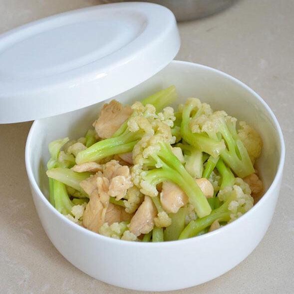 菜花炒鸡肉-减肥也可以吃的做法