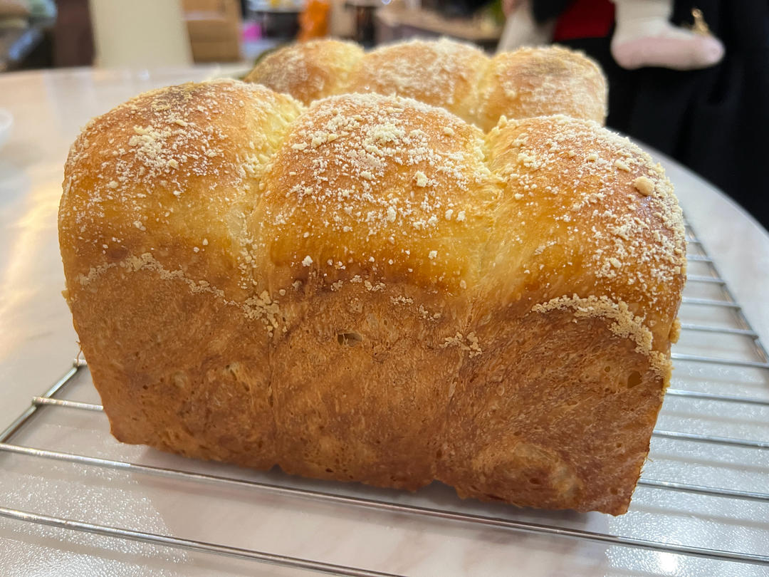 我认为最好吃的吐司🍞重磅奶油奶酪吐司（内含奶油奶酪馅料制作方法）