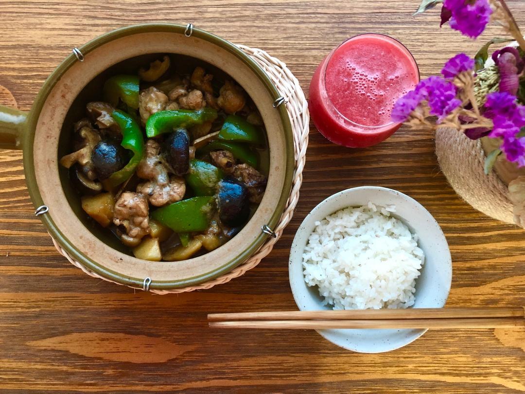 好吃到原地爆炸的黄焖鸡