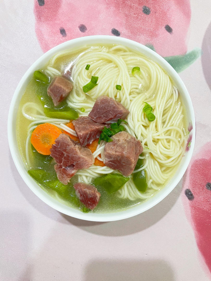 阿钱宝贝做的兰州拉面风味的家庭版牛肉面