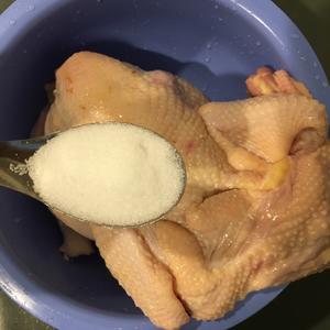 卤鸡，豉油鸡的做法 步骤1