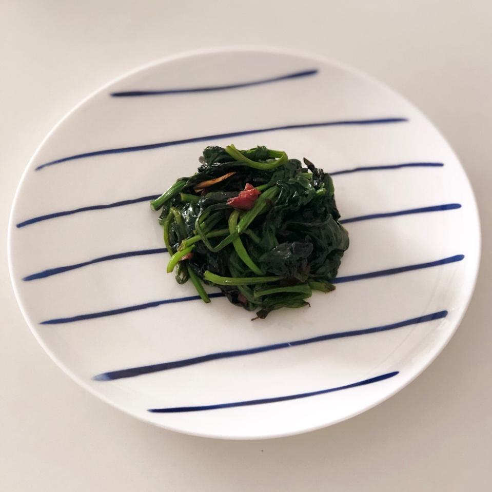 清炒菠菜