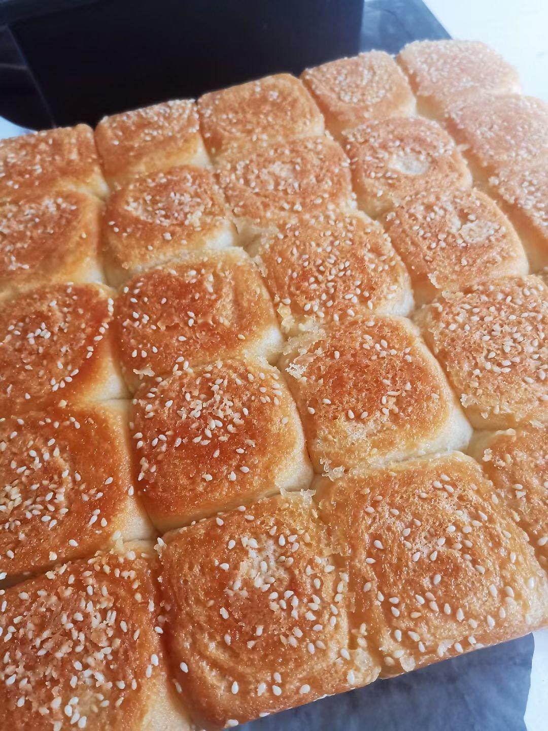 视频|复刻童年记忆|蜂蜜脆底小面包（不歪歪扭扭的整形秘密）