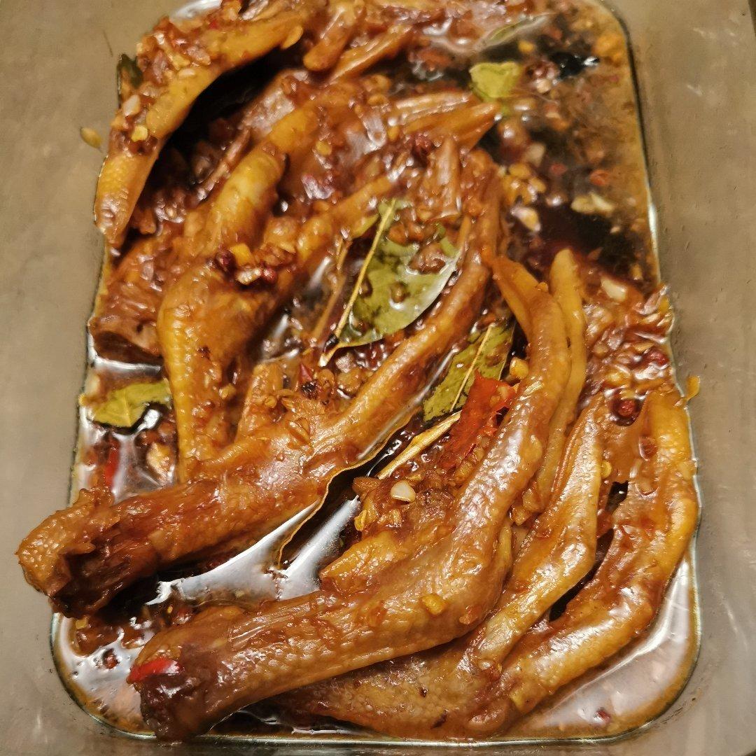 卤鸭掌不好吃你打我