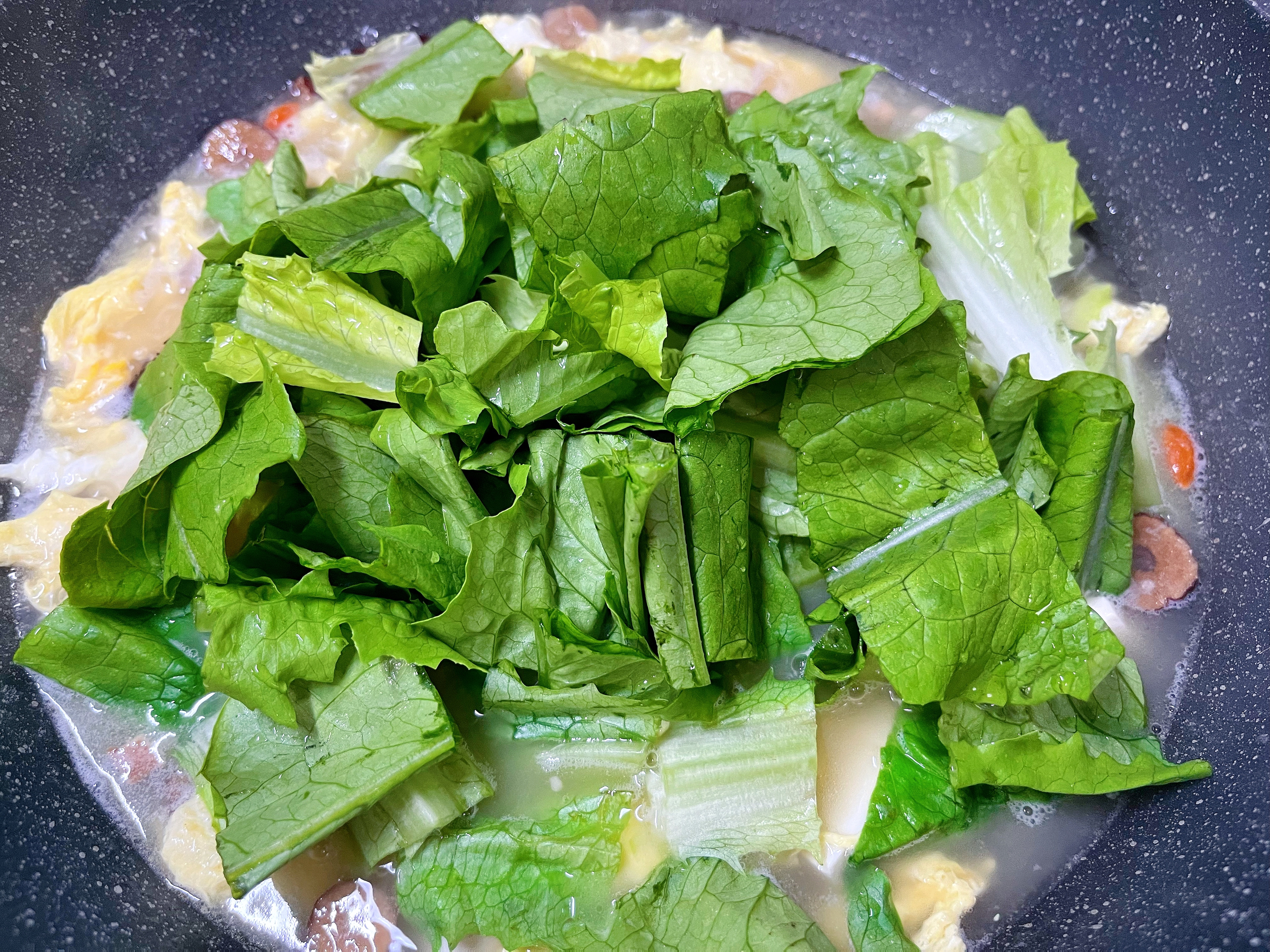 三鲜豆腐肉片汤的做法 步骤8