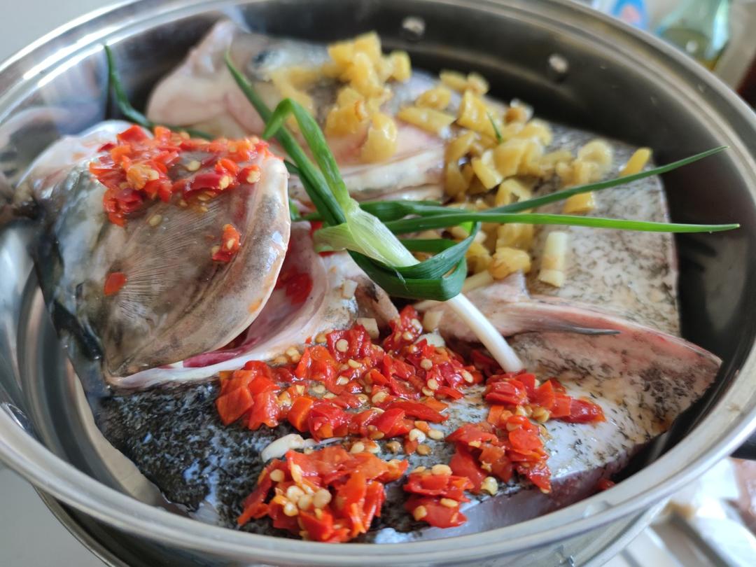 剁椒鱼头