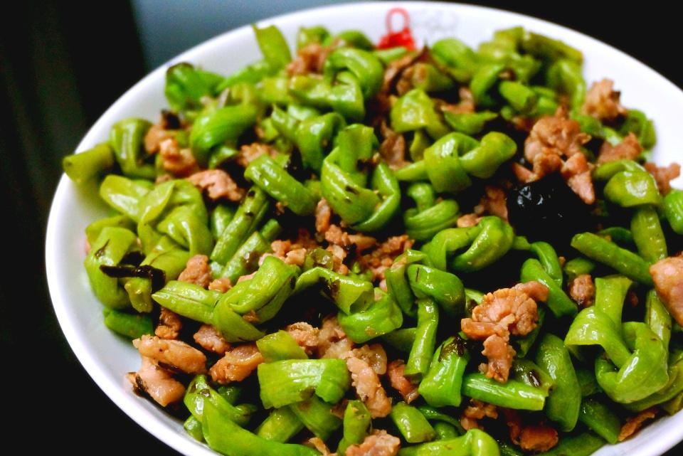 榄菜肉松翡翠千千结