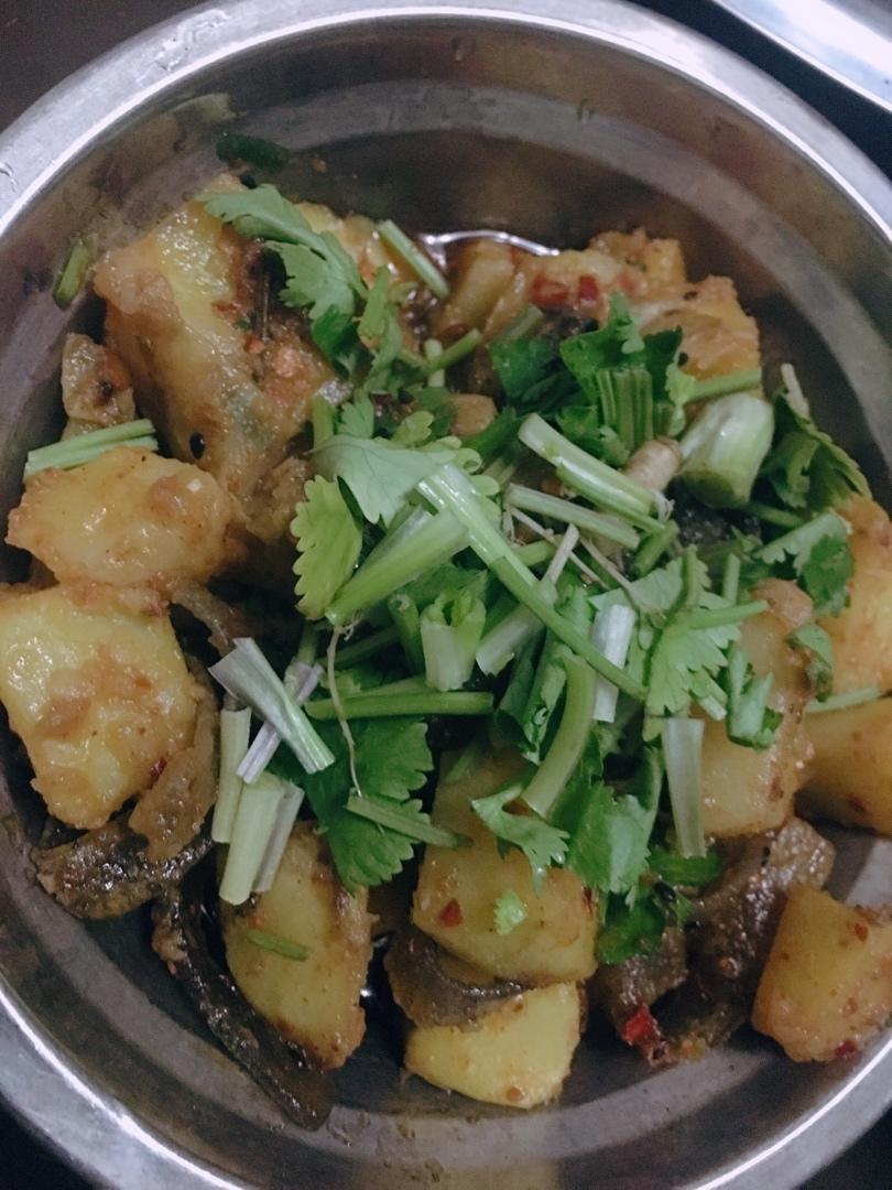 糖醋麻辣锅巴土豆