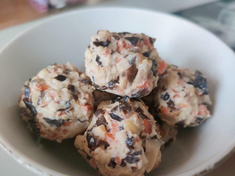 香菇胡萝卜鸡胸肉丸