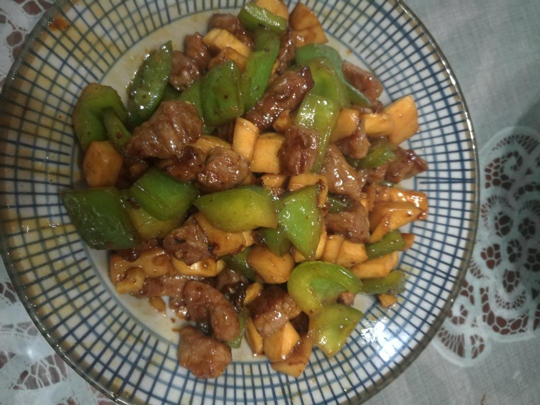 家常菜~杏鲍菇烧牛肉粒