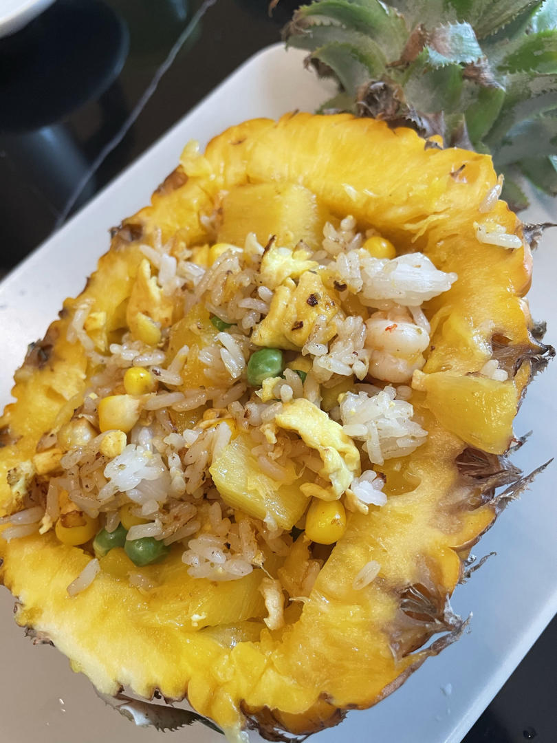 虾仁菠萝炒饭