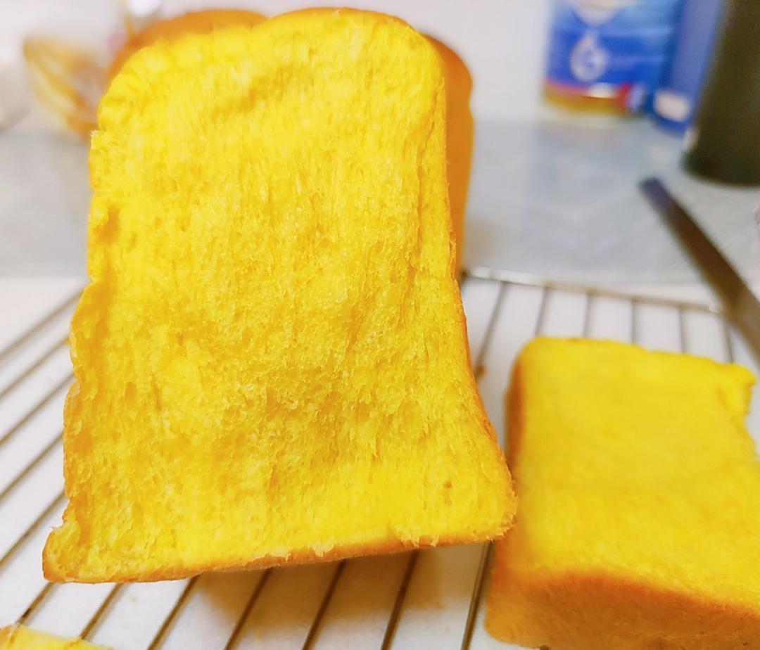 软绵香醇的南瓜吐司