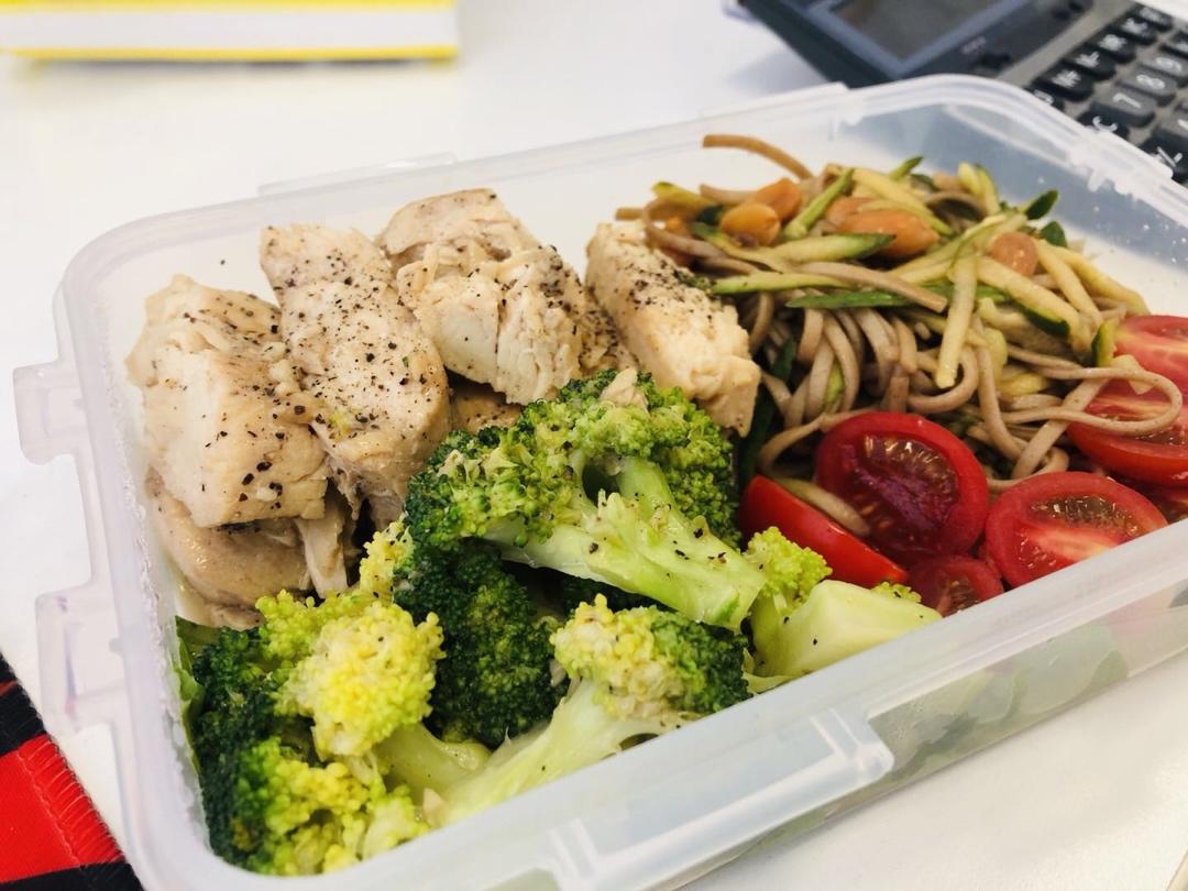 健身沙拉鸡胸肉健身沙拉