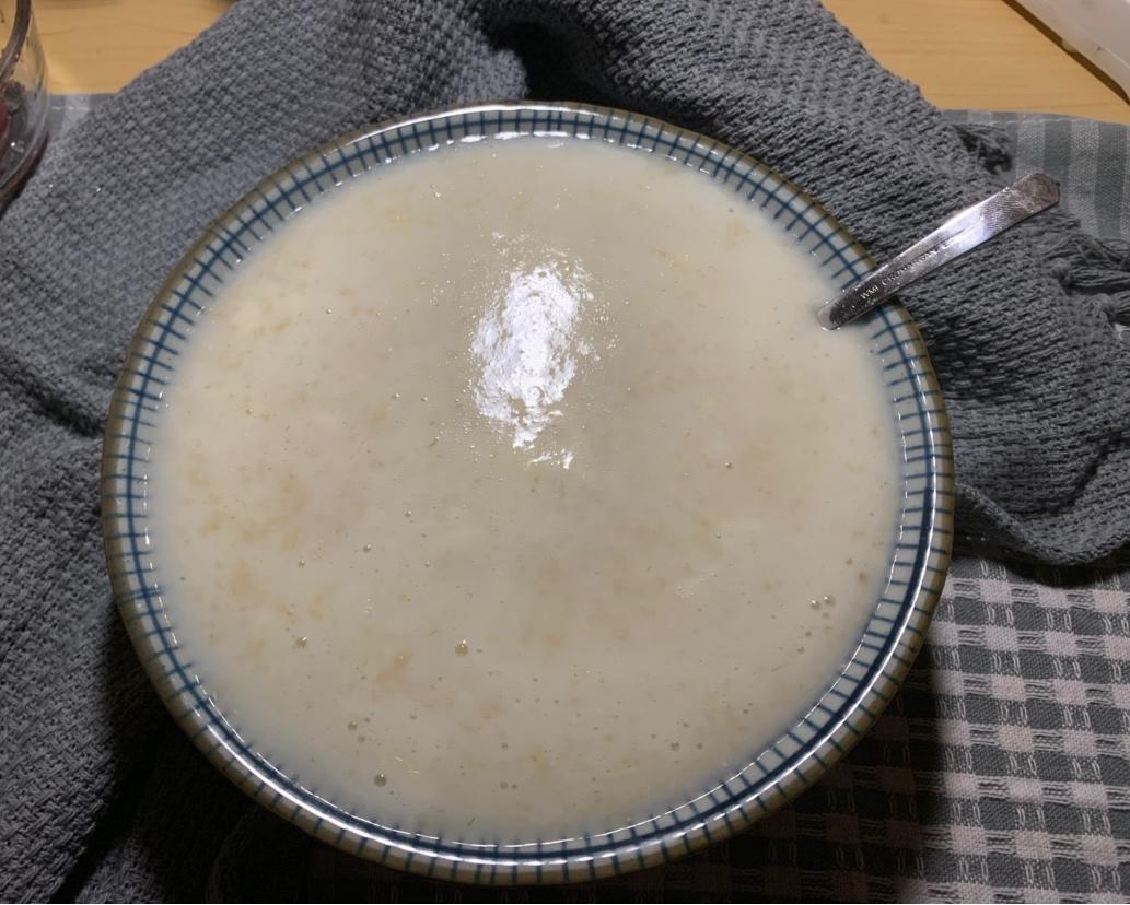 牛奶燕麦粥