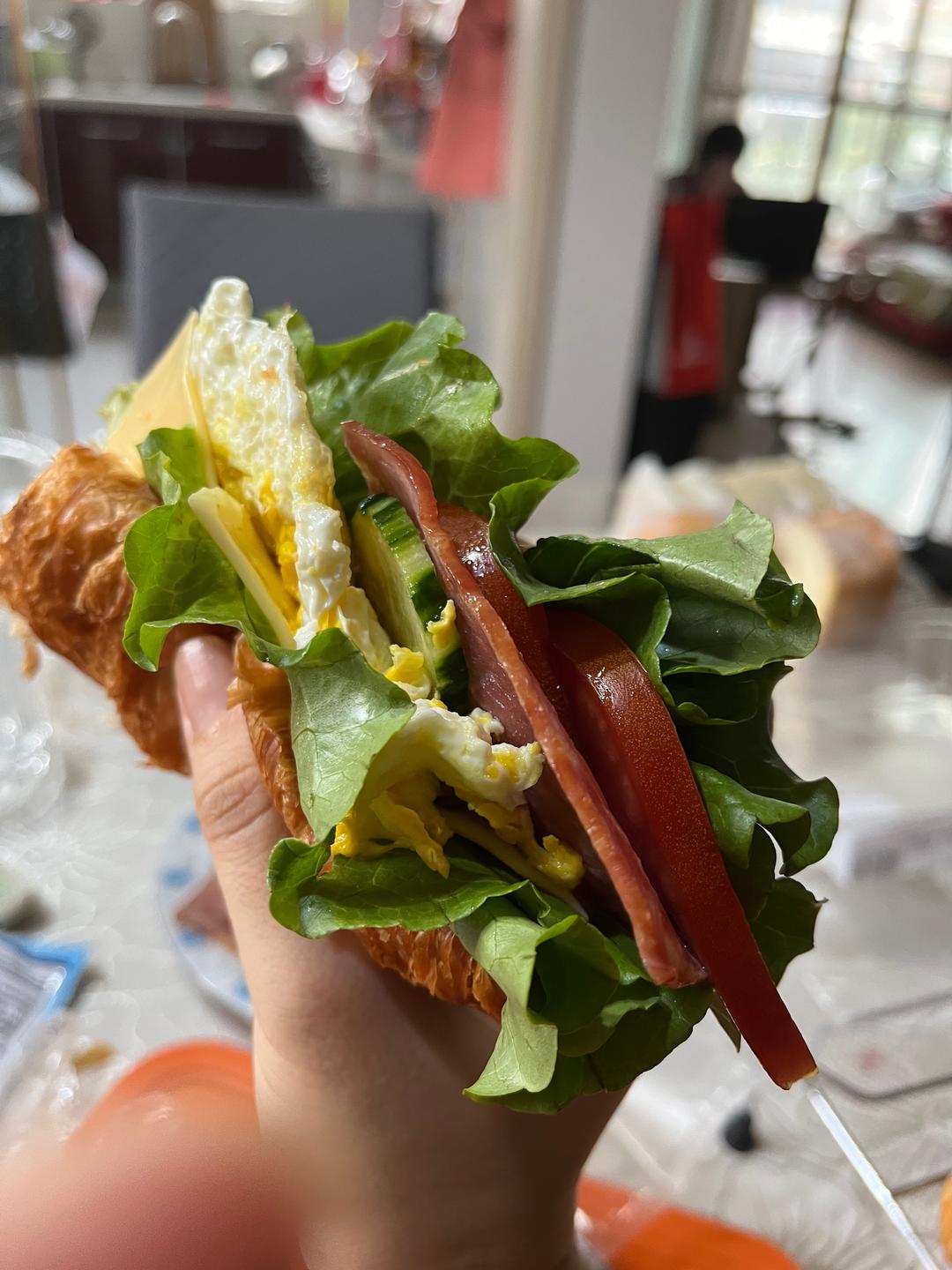 牛角包🥐三文治🥪的做法