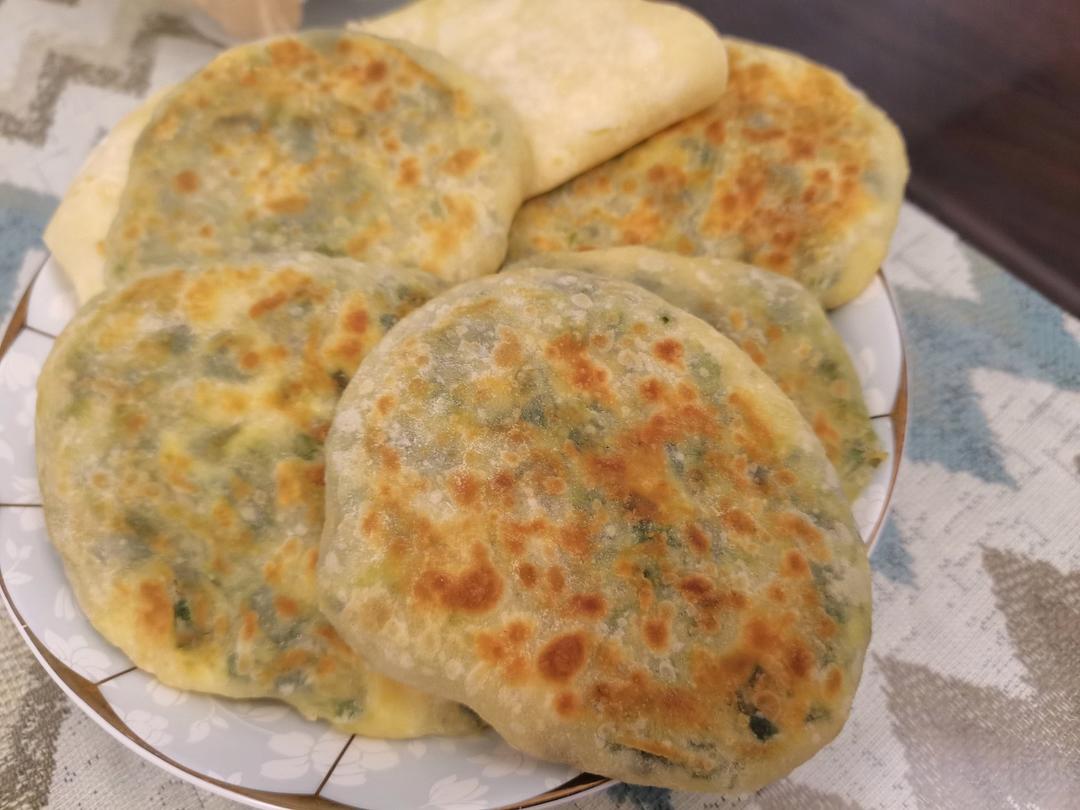 脆皮韭菜盒子
