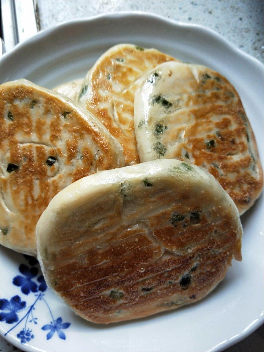 发面椒香葱花饼（超级宣软）