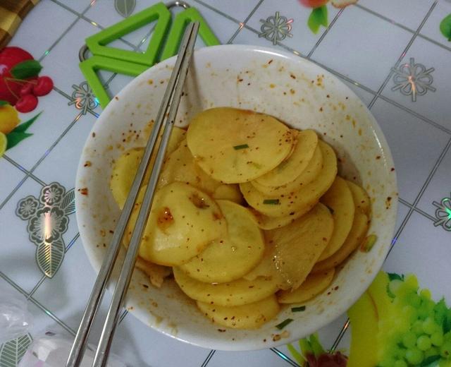 麻辣土豆片（学习自小食刻）的做法