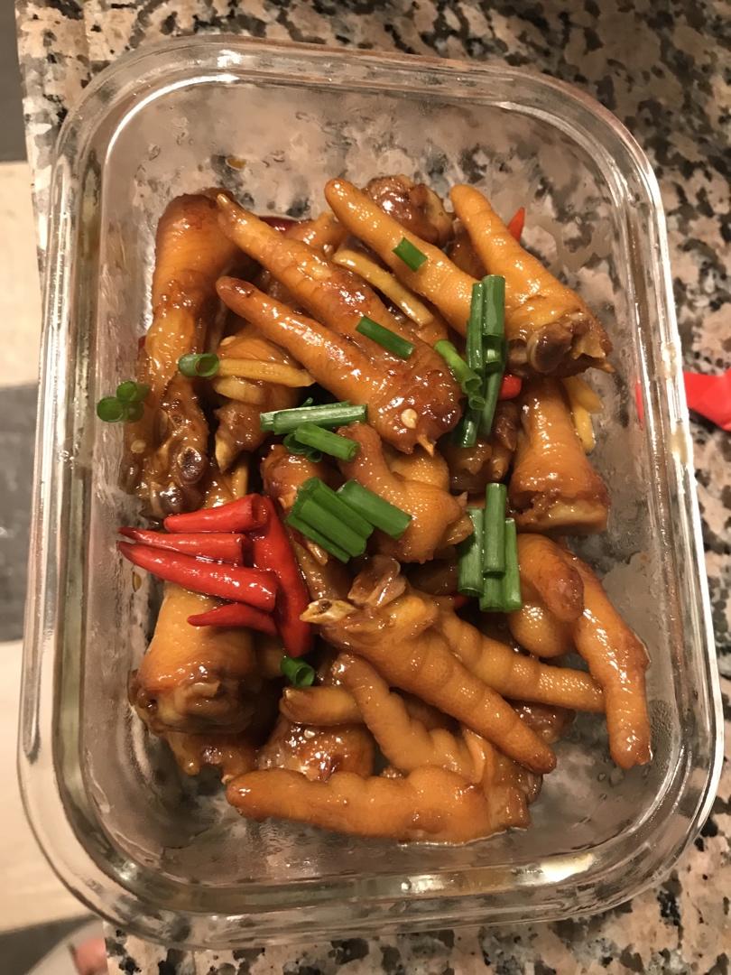 香辣烧鸡爪