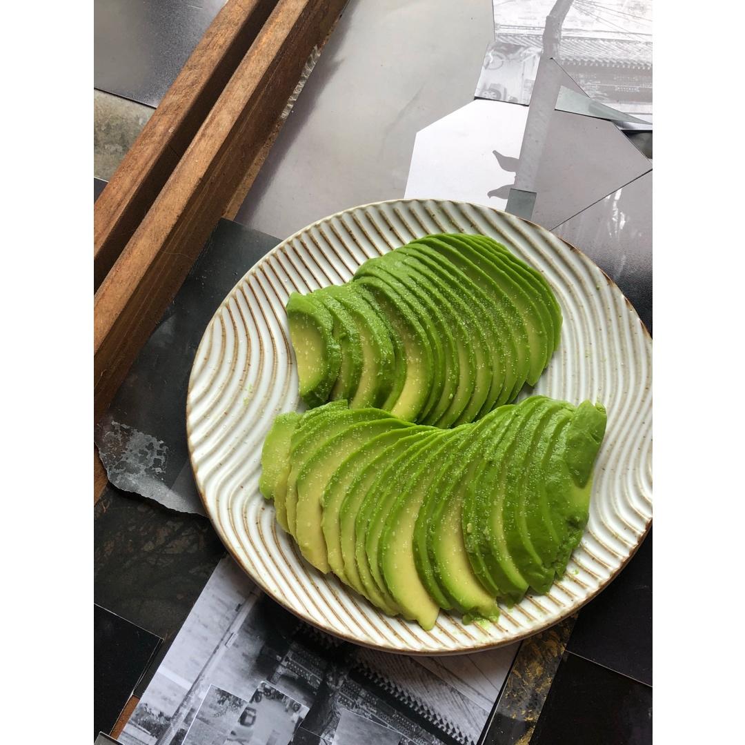 告辞我有要务在身做的牛油果的一百种吃法(持续更新ing)