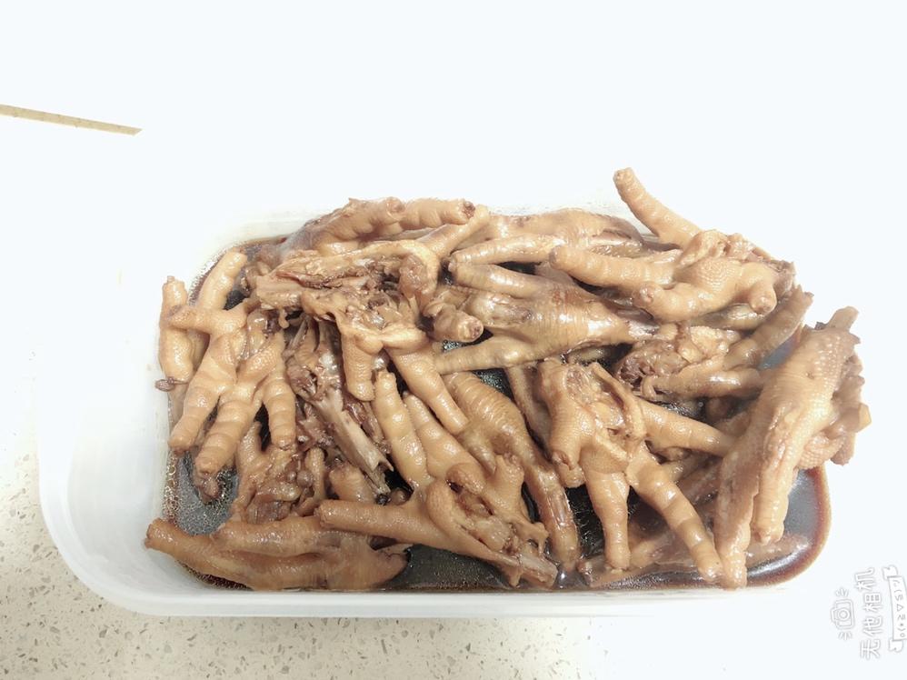 香辣卤鸡爪