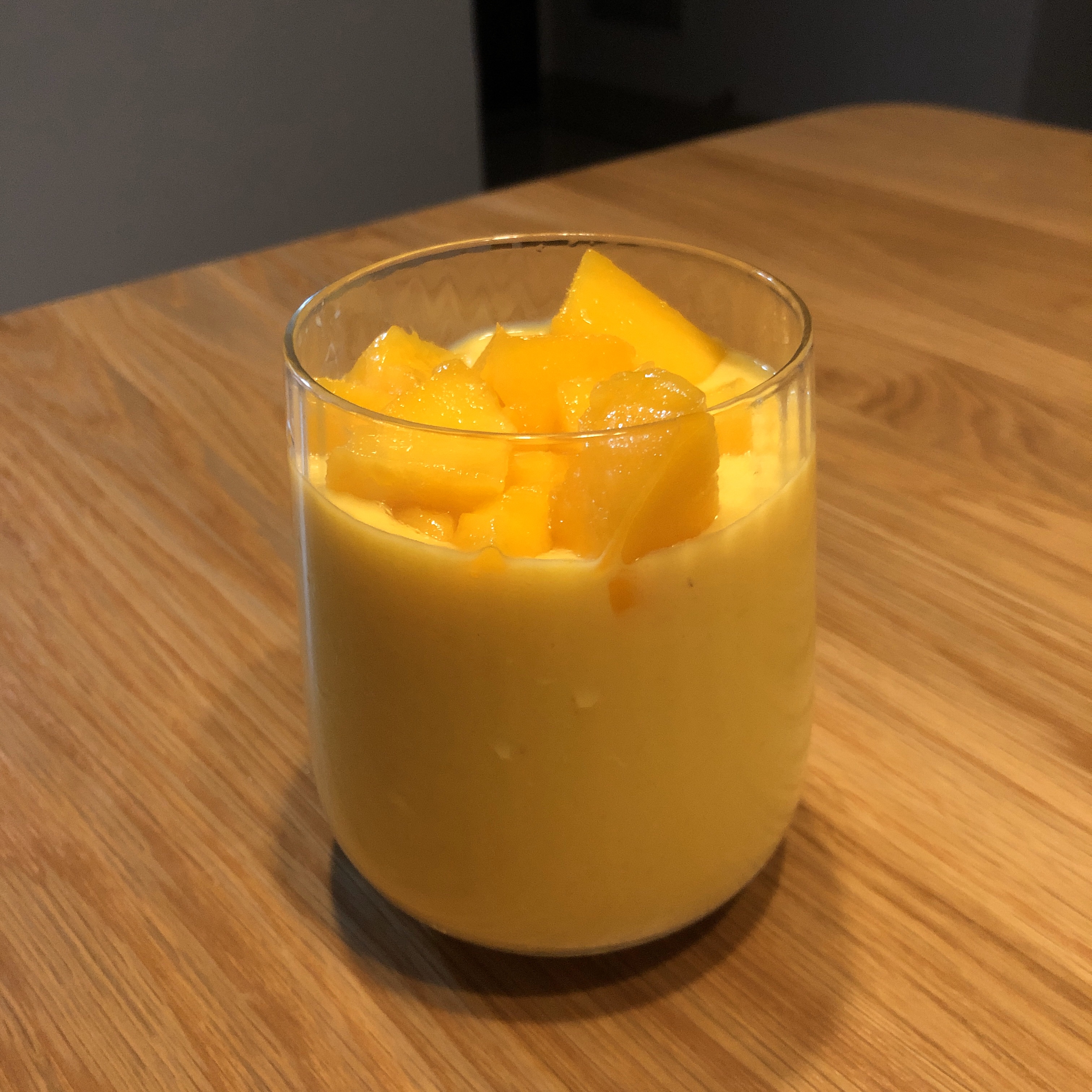 芒果🥭奶昔的做法