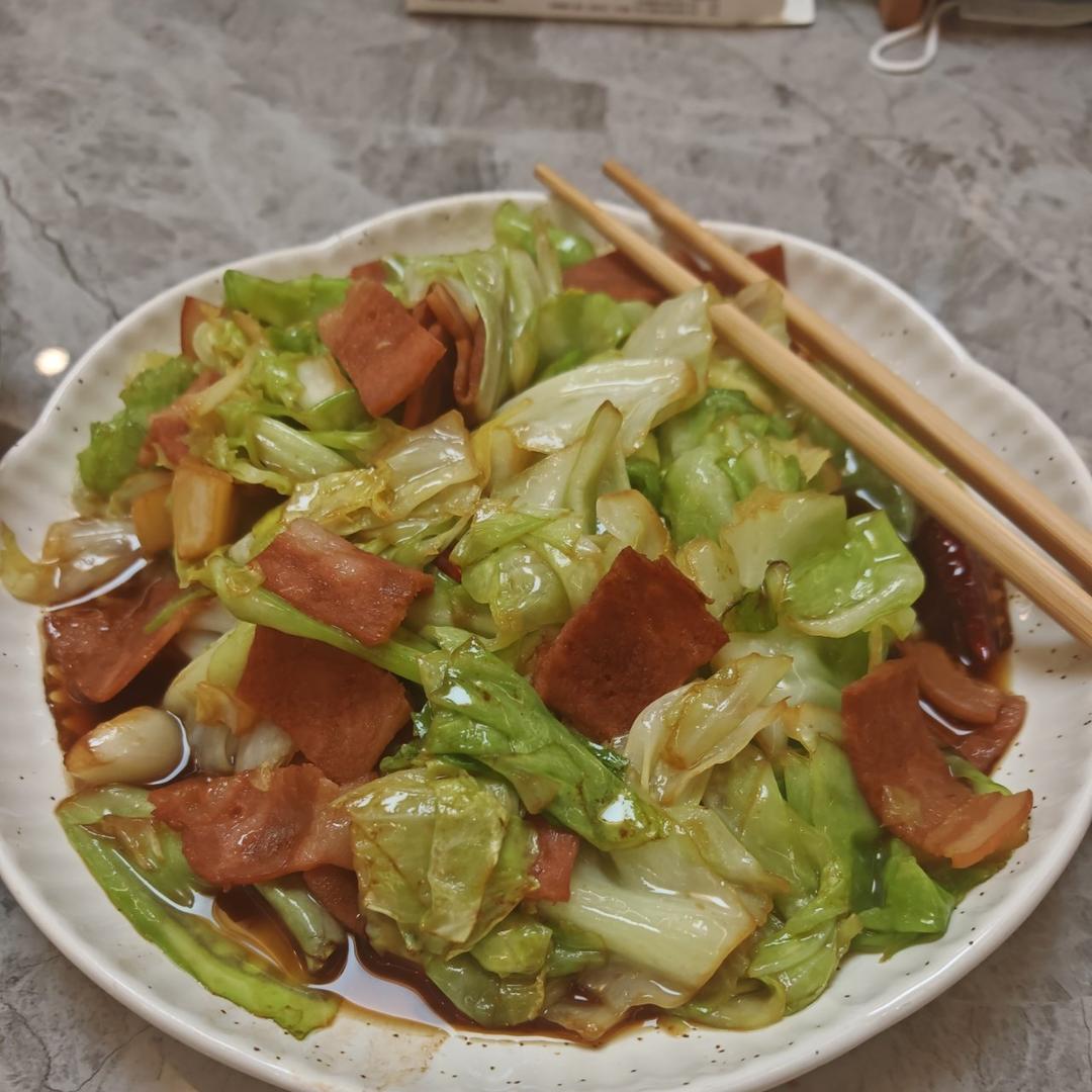 培根手撕圆白菜