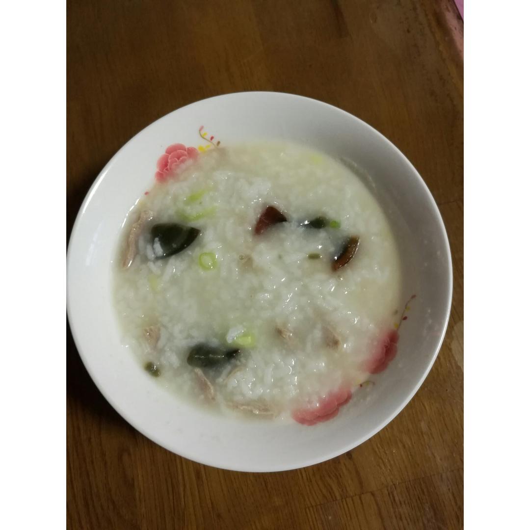 皮蛋瘦肉粥