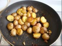 飘香小土豆的做法 步骤6