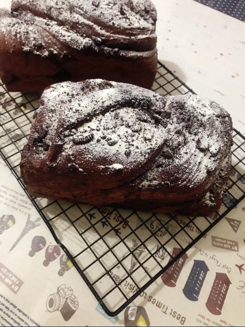 雪山巧克力吐司（巧克力奥利奥吐司面包）