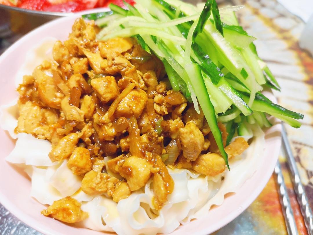 炸酱面（超快手简易版）