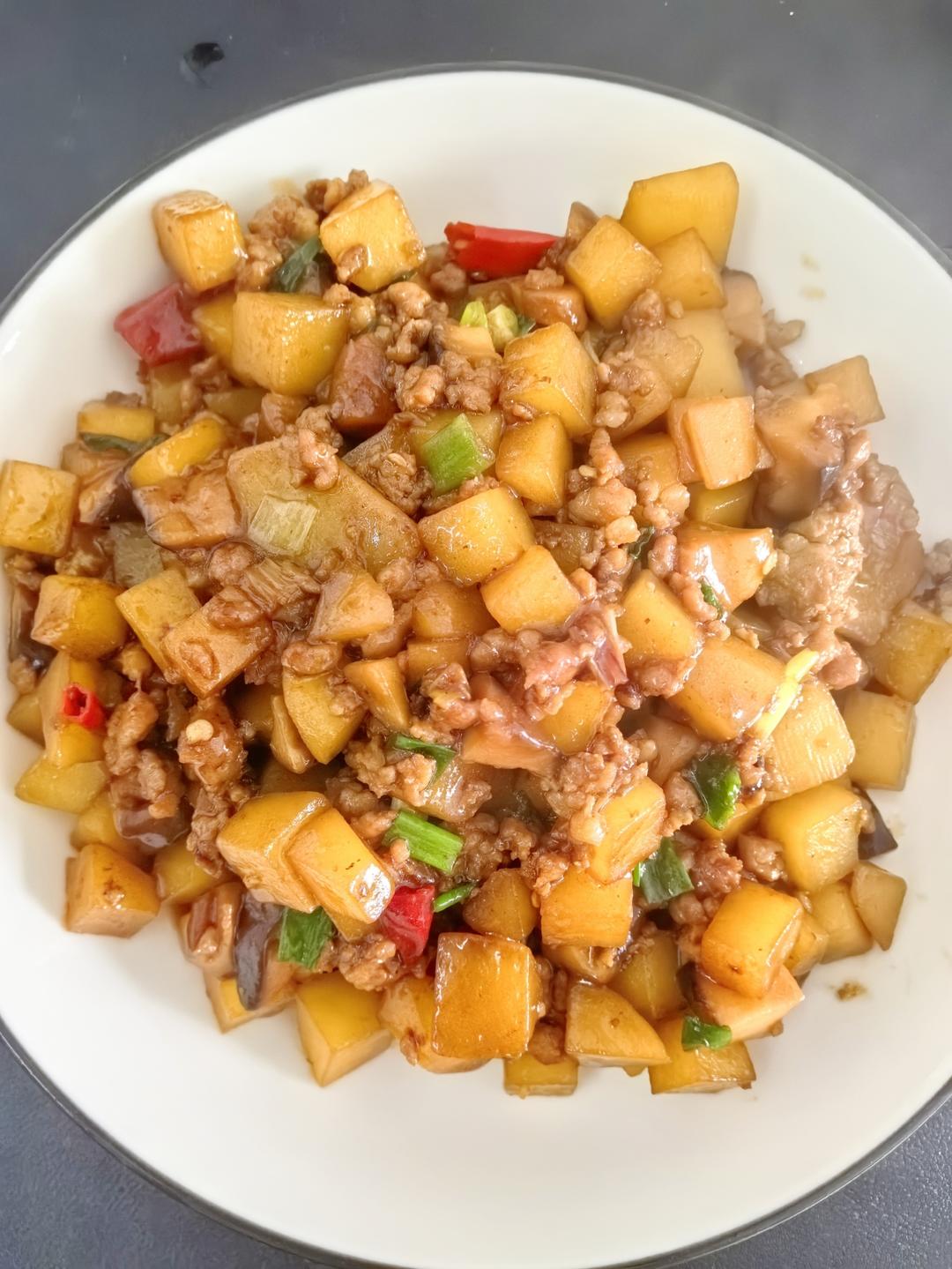 ㊙️香菇土豆肉沫拌饭❗️比外卖还好吃