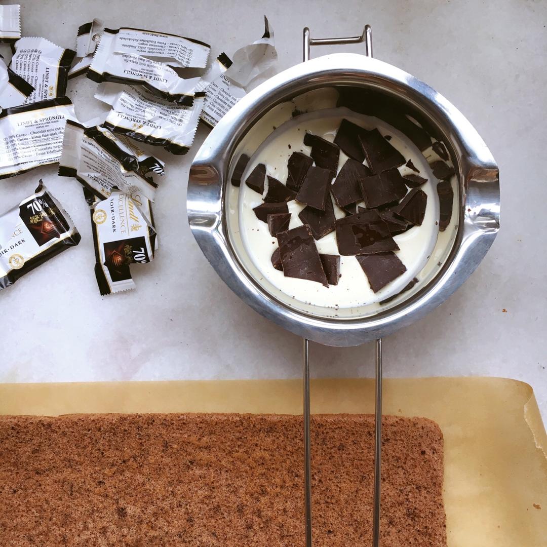 浓郁双巧克力卷