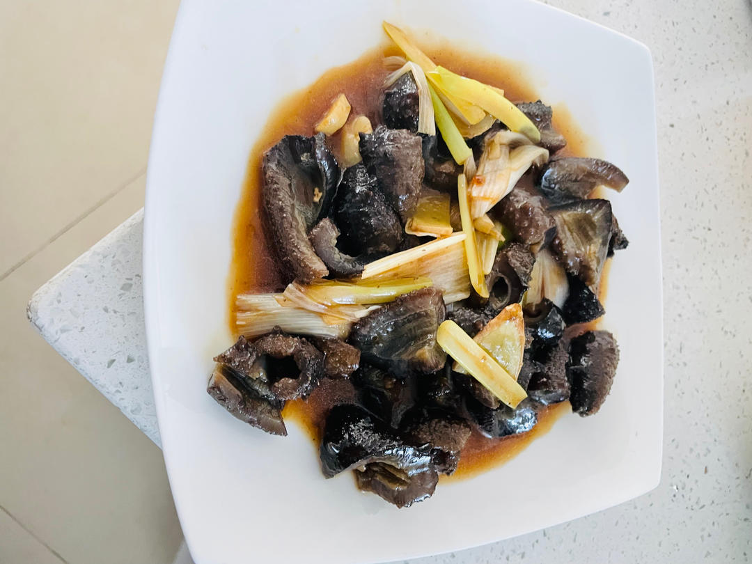 葱爆海参（简单快手）