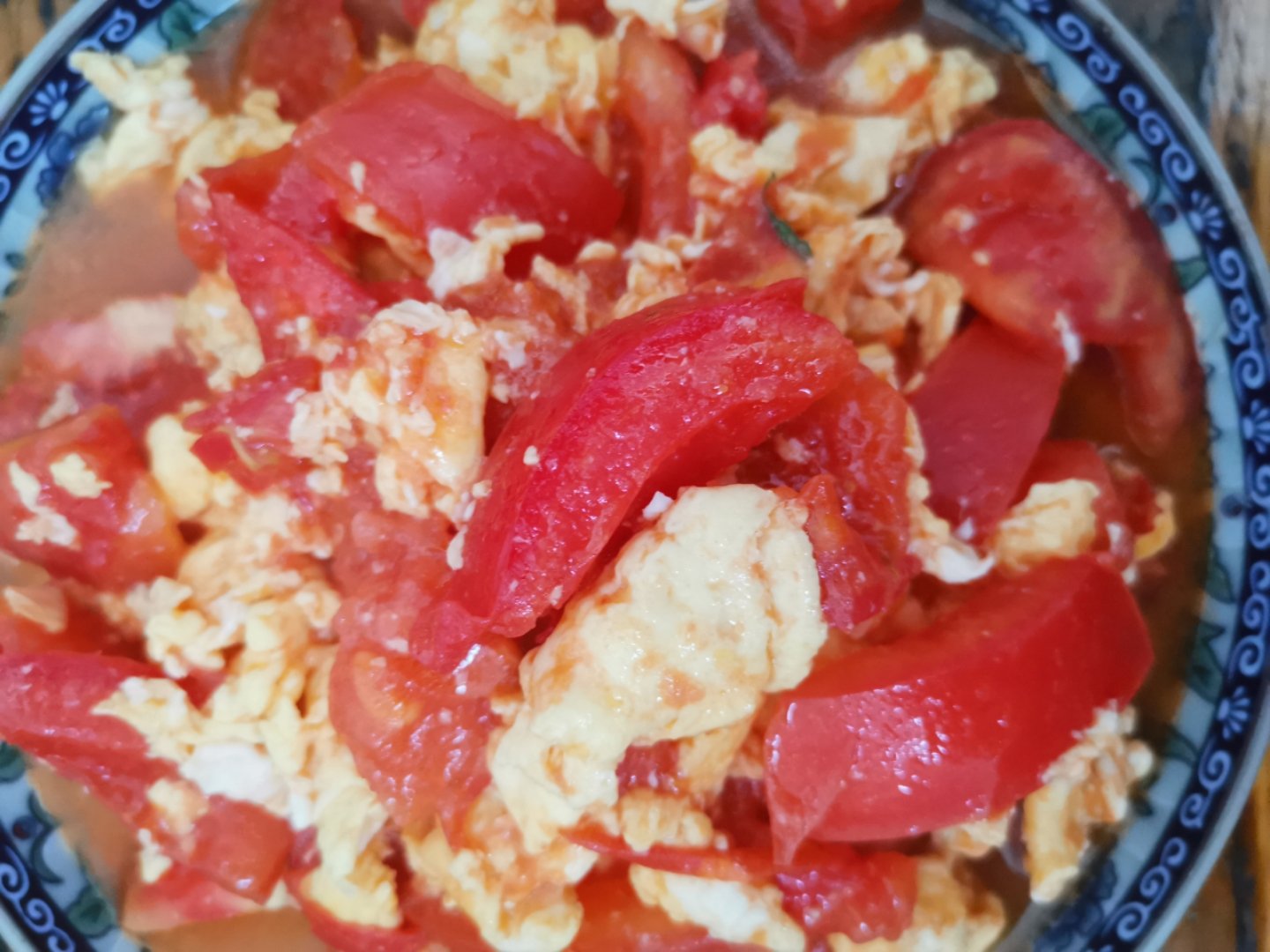 如何做出多汁的西红柿炒鸡蛋