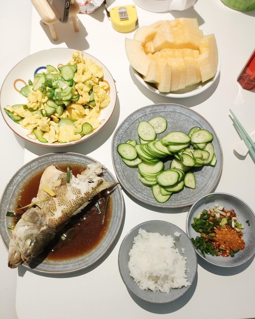 黄瓜炒蛋