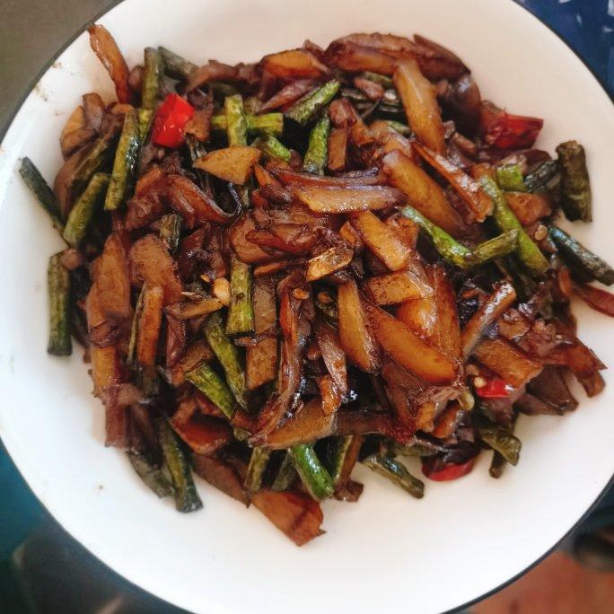 下饭神器❤️ 必须多备几碗米哦！！土豆烧豆角