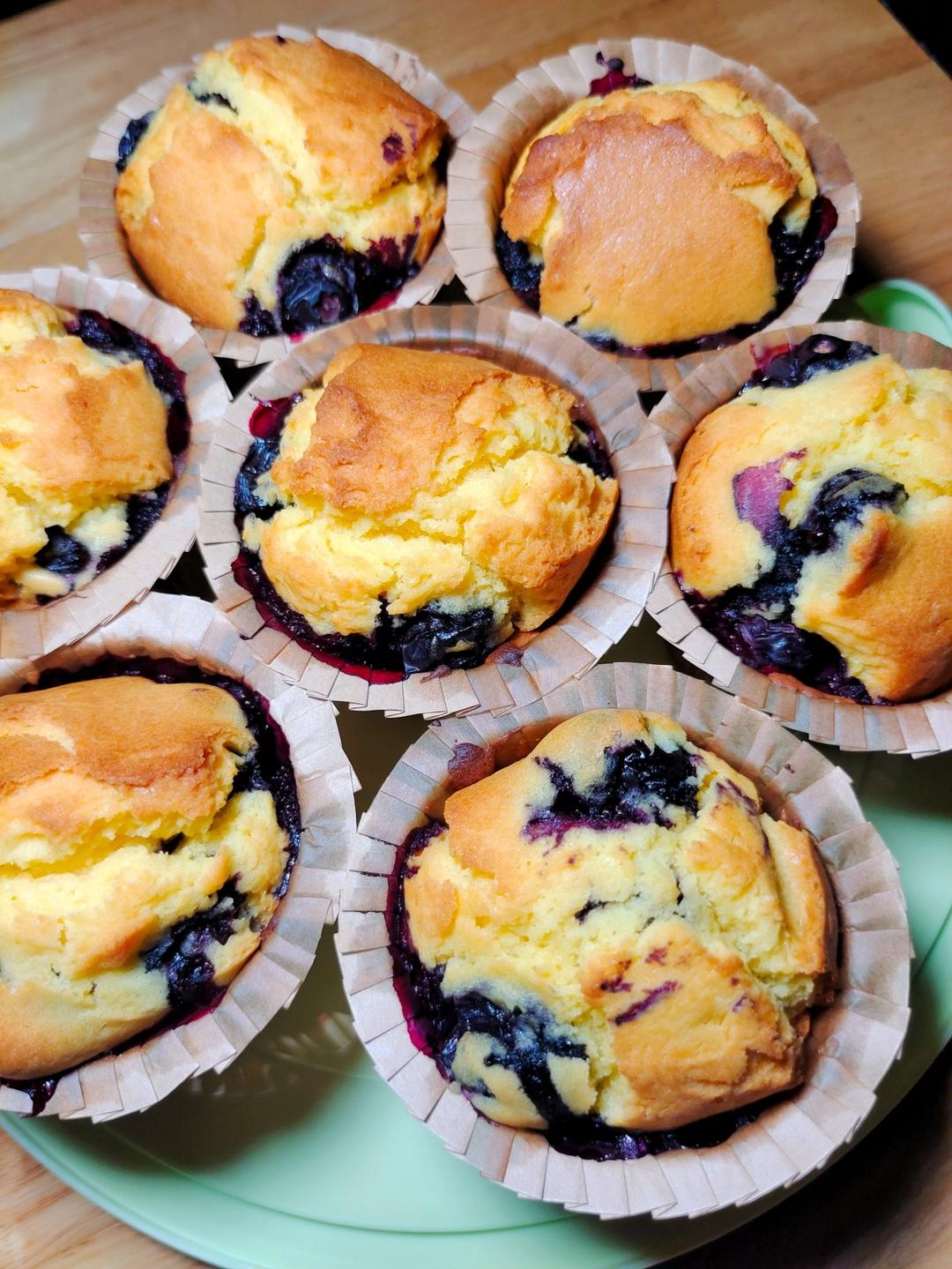 爆浆蓝莓麦芬 | PH大师的金宝酥粒顶