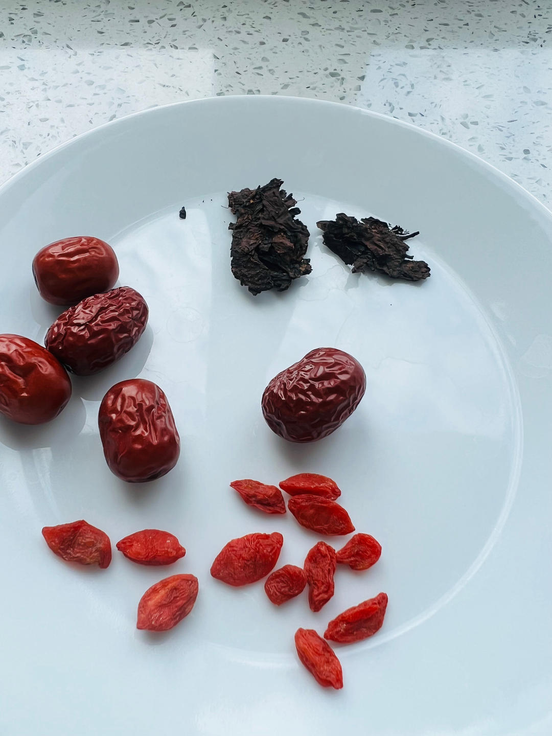 红枣普洱茶【5-6月北鼎养生壶食谱】