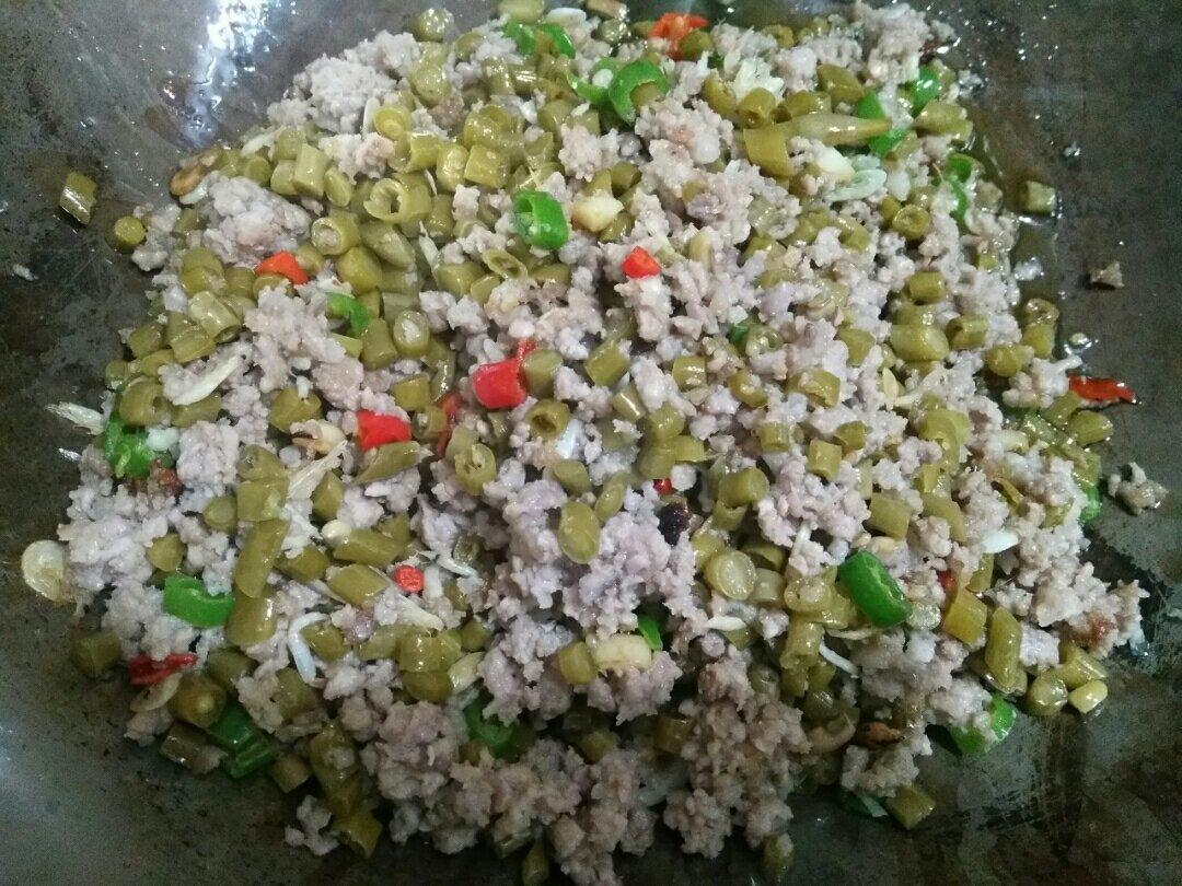 酸豆角炒肉末