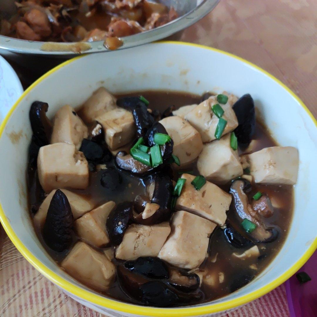 香菇烧豆腐「素」