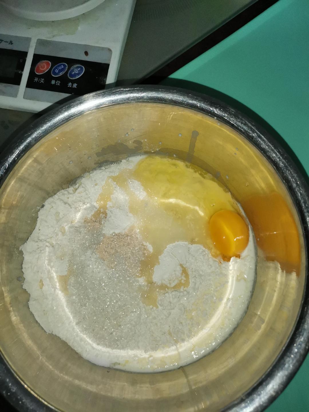 纯奶手撕吐司的做法 步骤1