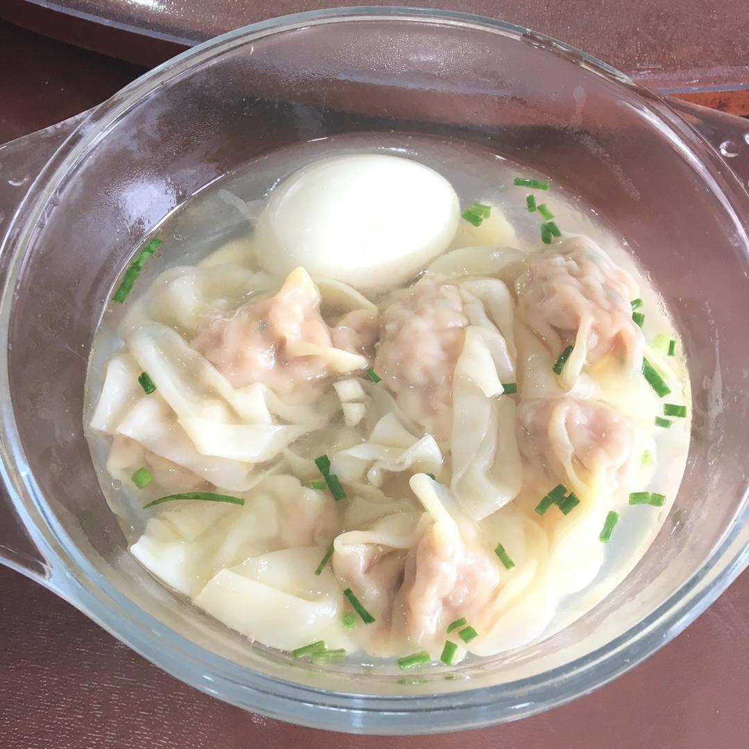 鲜肉虾仁玉米馄饨