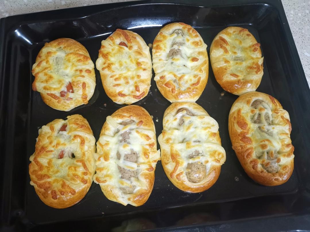 零失败率的芝士肠仔包 肉类面包