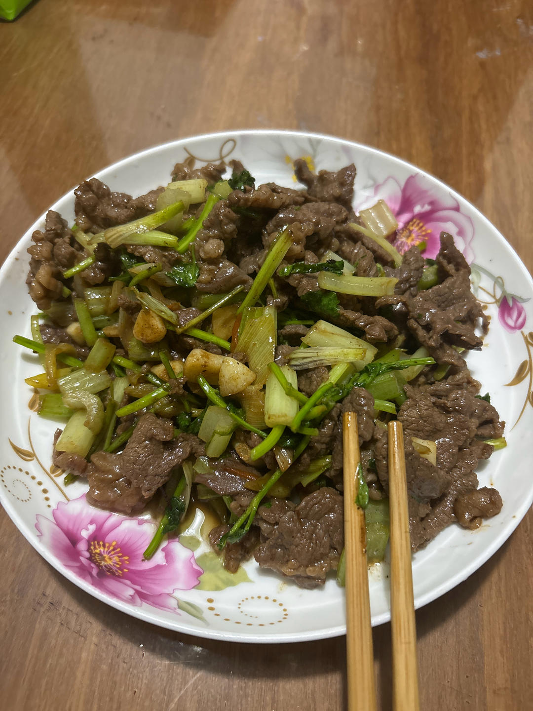 爆炒牛腱子肉，又快又好吃，再也不用慢炖慢卤了